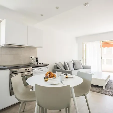 Apartment Bright One Bdrm Ac-congress, Beaches By Olidesi *